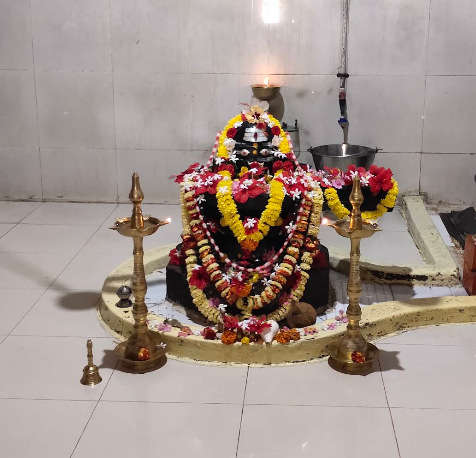 Shri Ulavi Channabasaveshwara Temple Unakal