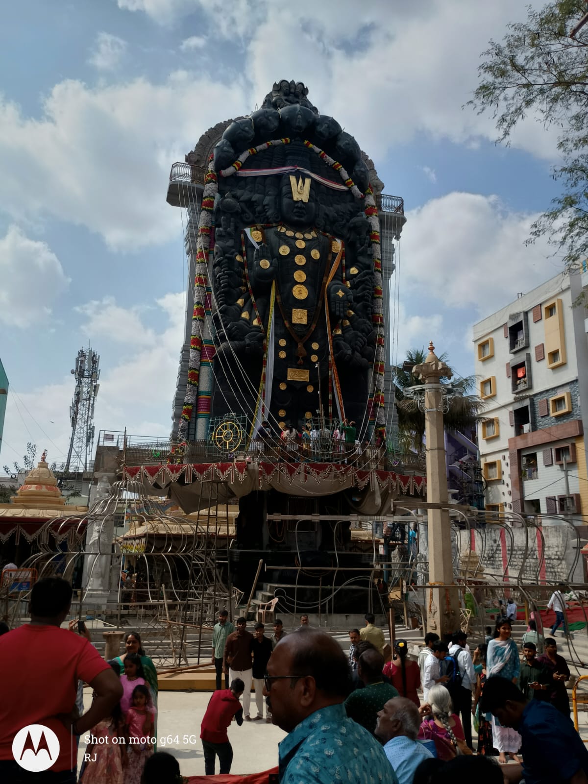 Shri Maha Vishnu Vishwaroopam Ejipura